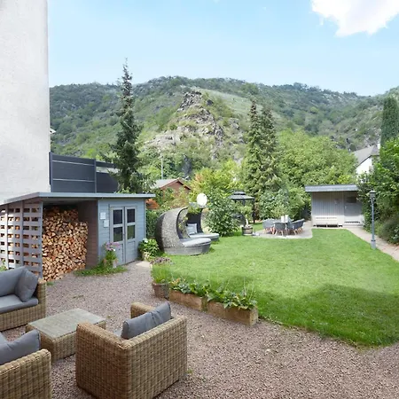 Apple Tree Treis-Karden